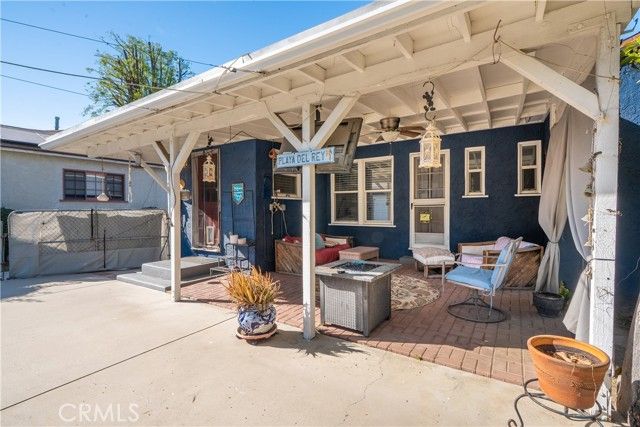 17504 Hamlin, Van Nuys (los Angeles), CA 91406