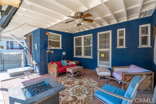 17504 Hamlin, Van Nuys (los Angeles), CA 91406