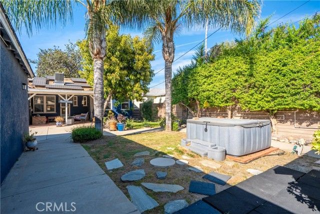 17504 Hamlin, Van Nuys (los Angeles), CA 91406