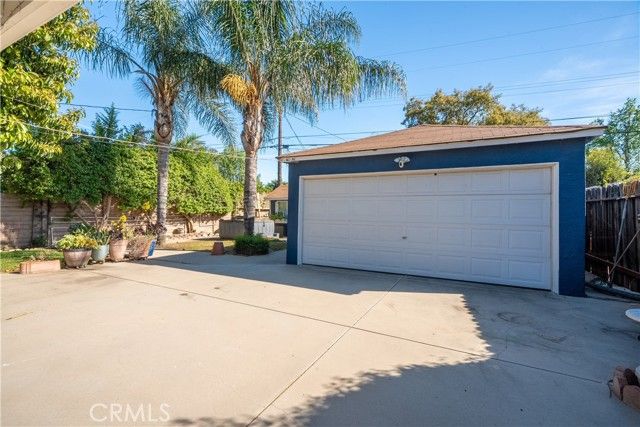 17504 Hamlin, Van Nuys (los Angeles), CA 91406