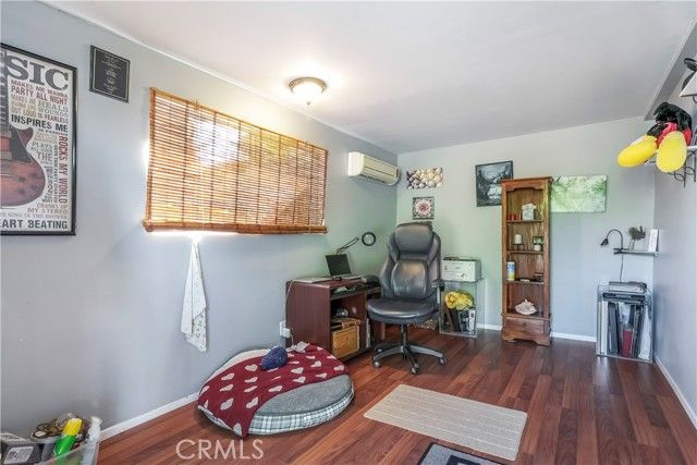 17504 Hamlin, Van Nuys (los Angeles), CA 91406