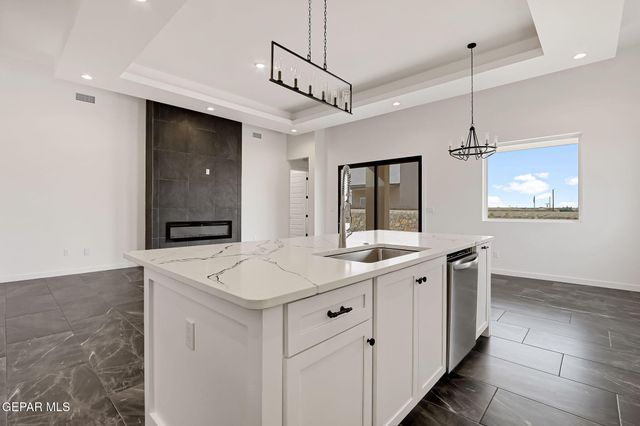 921 Ada Ln. Lane, El Paso, TX 79932