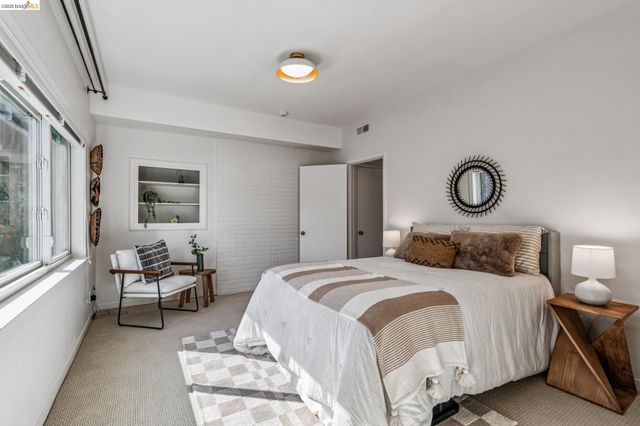 1519 Oxford St E, Berkeley, CA 94709