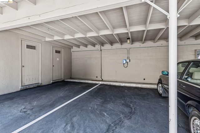 1519 Oxford St E, Berkeley, CA 94709