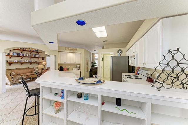 7122 42ND COURT E, Sarasota, FL 34243