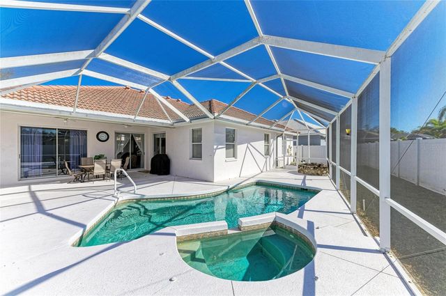 7122 42ND COURT E, Sarasota, FL 34243