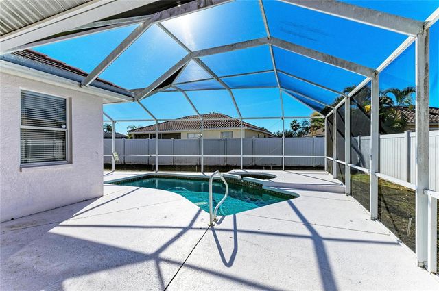 7122 42ND COURT E, Sarasota, FL 34243