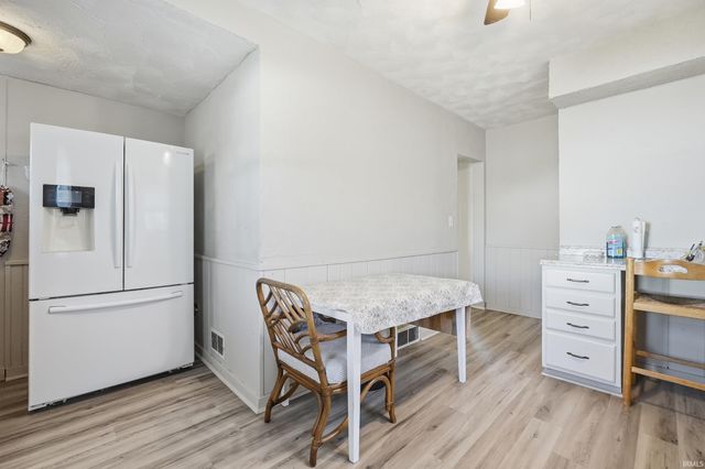 4522 S Calhoun Street, Fort Wayne, IN 46807