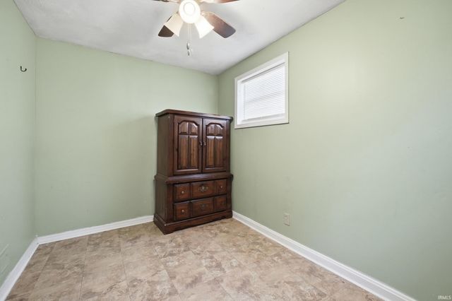 4522 S Calhoun Street, Fort Wayne, IN 46807