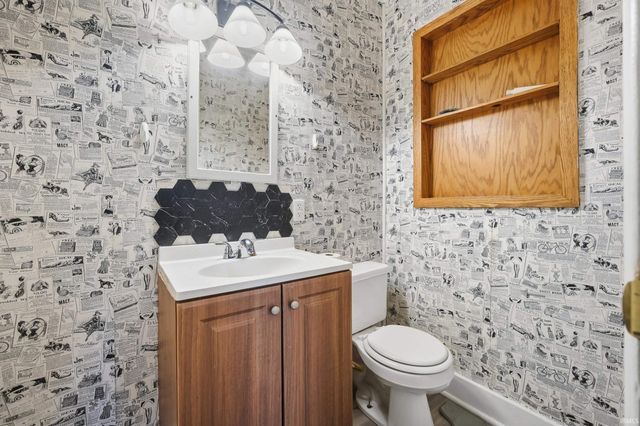 4522 S Calhoun Street, Fort Wayne, IN 46807