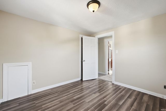 4522 S Calhoun Street, Fort Wayne, IN 46807