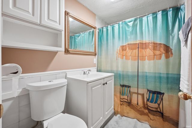 4522 S Calhoun Street, Fort Wayne, IN 46807