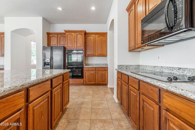 1304 N 86TH Place, Mesa, AZ 85207