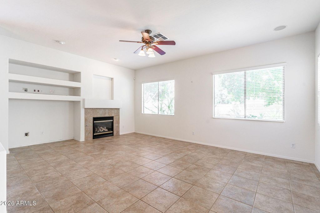 1304 N 86TH Place, Mesa, AZ 85207 — photo 2