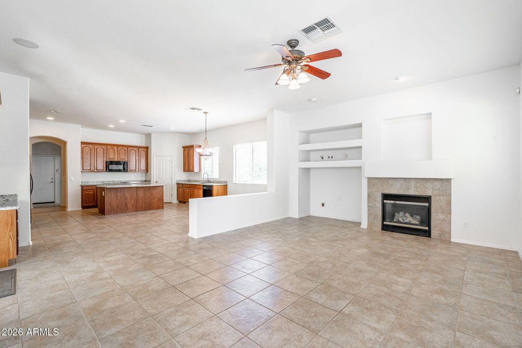 1304 N 86TH Place, Mesa, AZ 85207 — photo 3