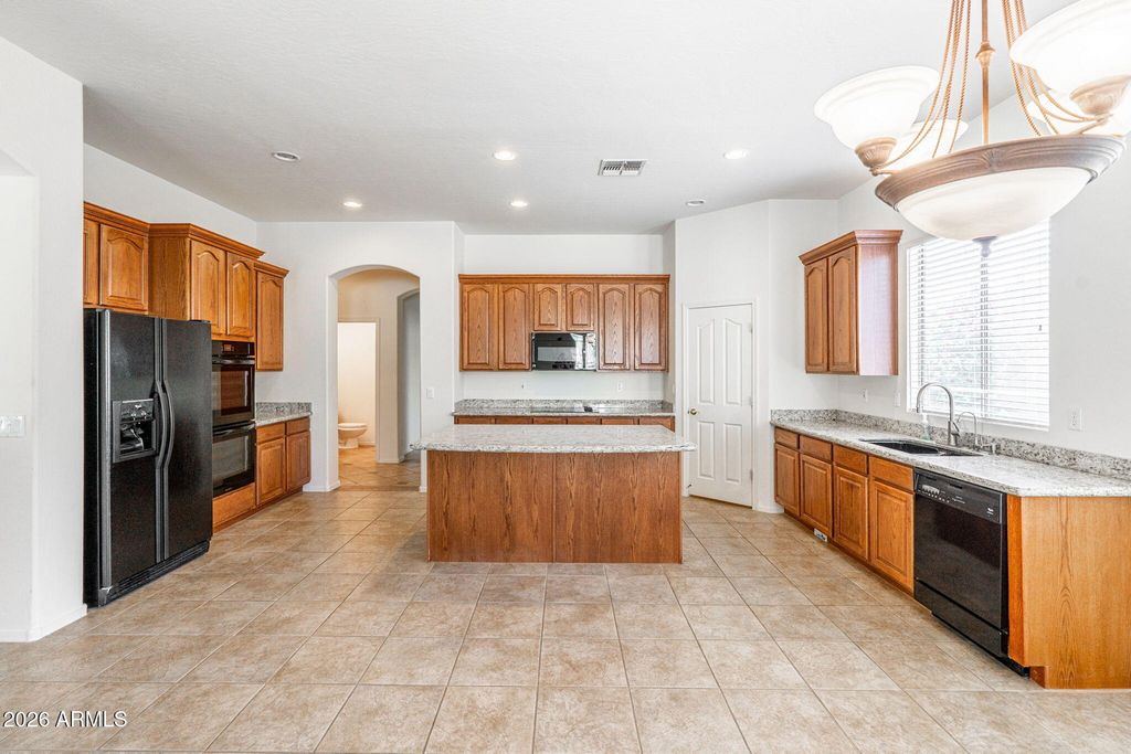 1304 N 86TH Place, Mesa, AZ 85207 — photo 4