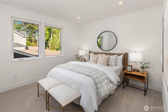 10620 NE 28th Place, Bellevue, WA 98004
