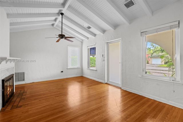 410 Minorca Ave, Coral Gables, FL 33134