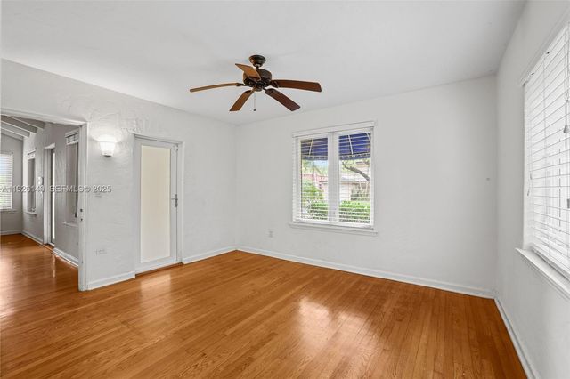 410 Minorca Ave, Coral Gables, FL 33134