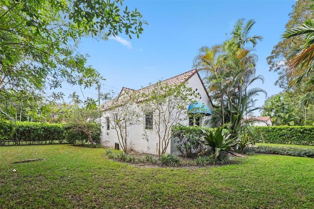 410 Minorca Ave, Coral Gables, FL 33134