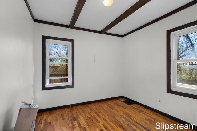 1442 Kendall Street SE, Grand Rapids, MI 49508