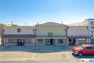 107 W Avenue D, Copperas Cove, TX 76522