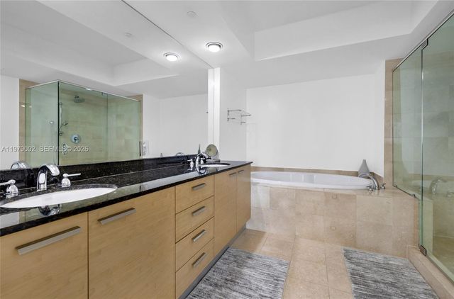 1830 S Ocean Dr 2806, Hallandale Beach, FL 33009