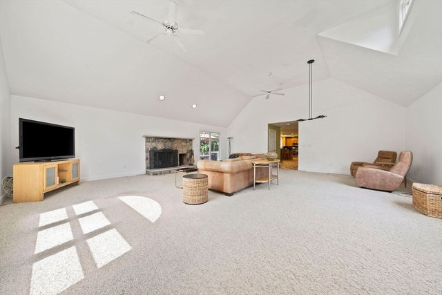 36 Sierra Dr, Easton, MA 02375