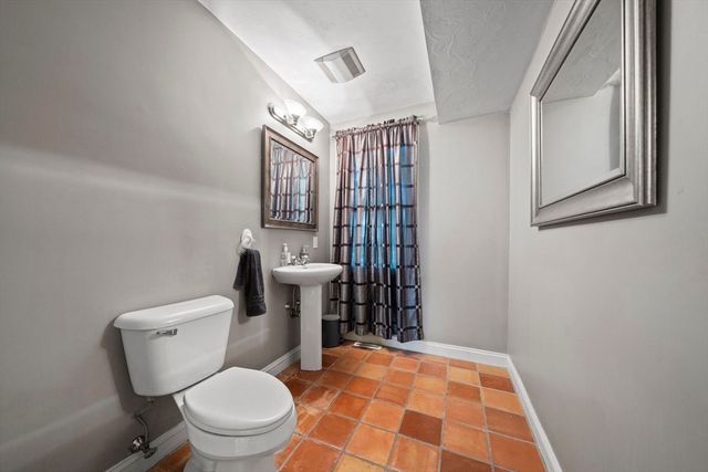 36 Sierra Dr, Easton, MA 02375