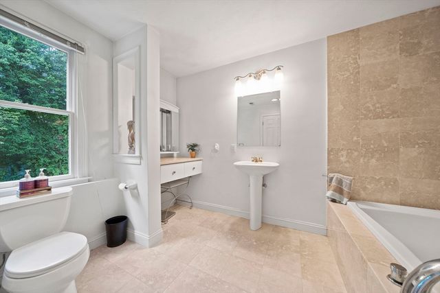 36 Sierra Dr, Easton, MA 02375