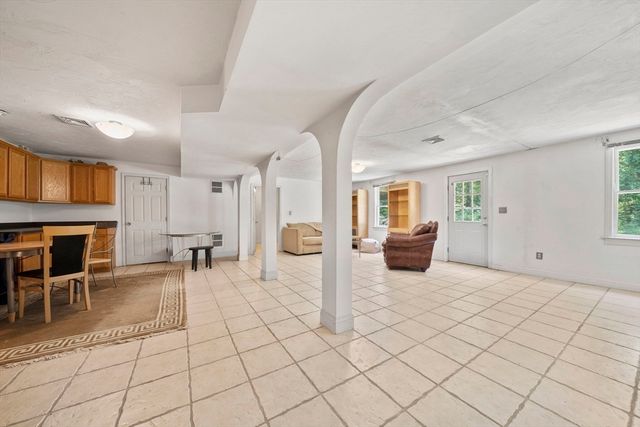 36 Sierra Dr, Easton, MA 02375