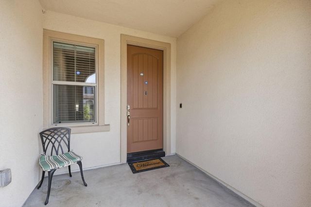 910 E Fargo St, Stockton, CA 95204