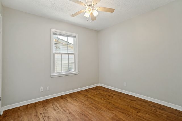 346 Lorna Street, Burleson, TX 76028