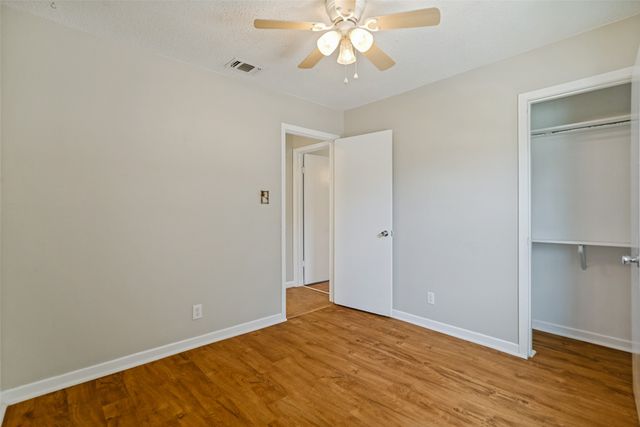 346 Lorna Street, Burleson, TX 76028
