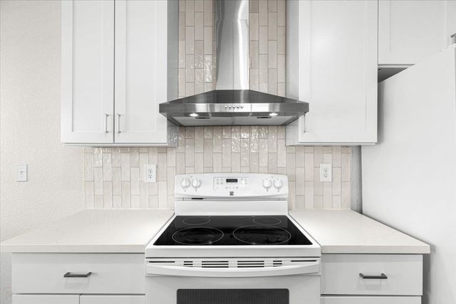 1332 Bluejay Way, Modesto, CA 95351