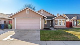 1332 Bluejay Way, Modesto, CA 95351