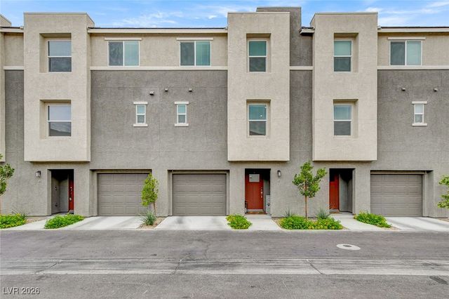 2755 Atomic Tangerine Way 3, Las Vegas, NV 89183