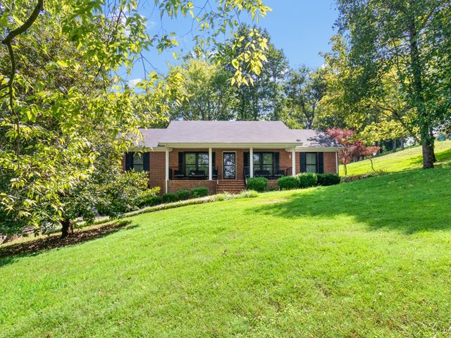 2025 Duncan Dr, Lewisburg, TN 37091