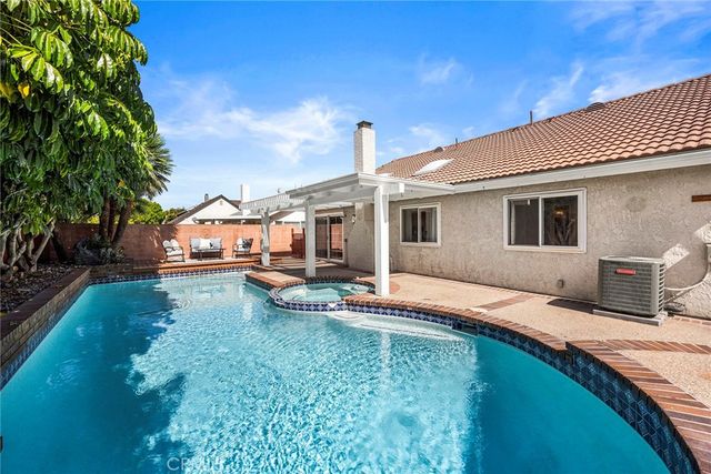 163 N Avenida Cordoba, Anaheim Hills, CA 92808