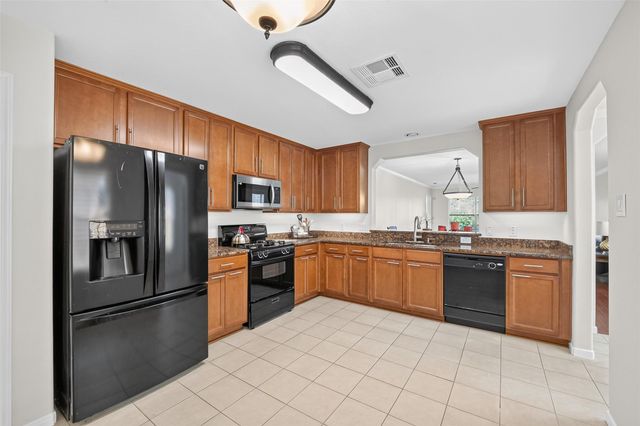 1604 Volterra Lane, League City, TX 77573