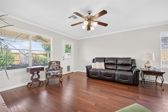 1604 Volterra Lane, League City, TX 77573