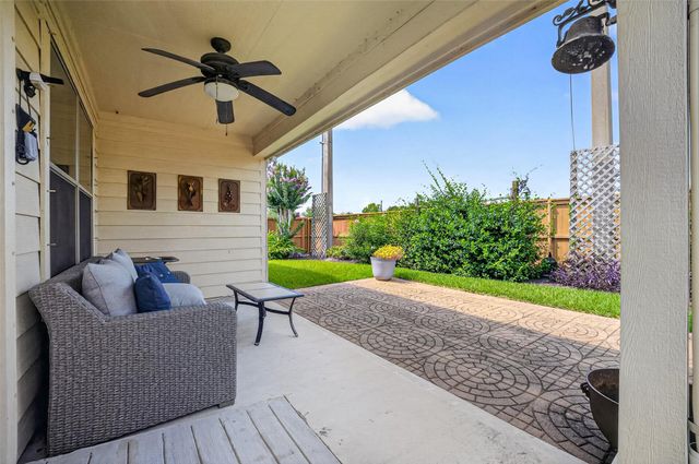 1604 Volterra Lane, League City, TX 77573