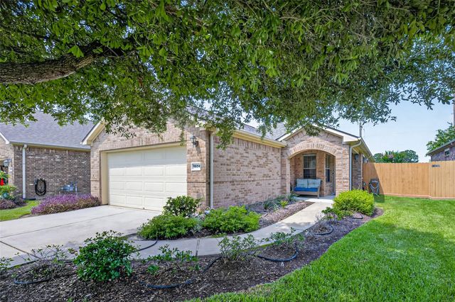 1604 Volterra Lane, League City, TX 77573