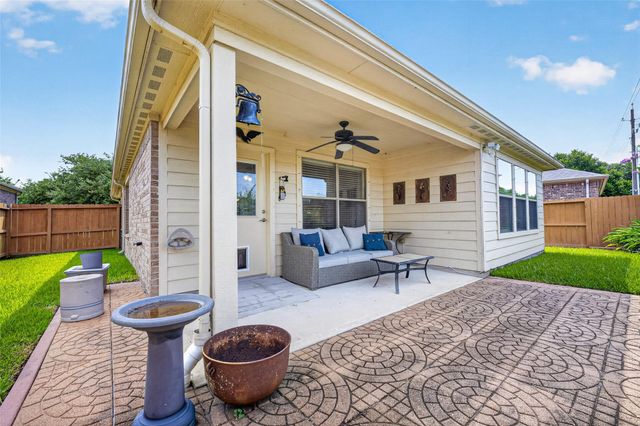 1604 Volterra Lane, League City, TX 77573