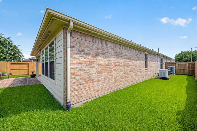 1604 Volterra Lane, League City, TX 77573