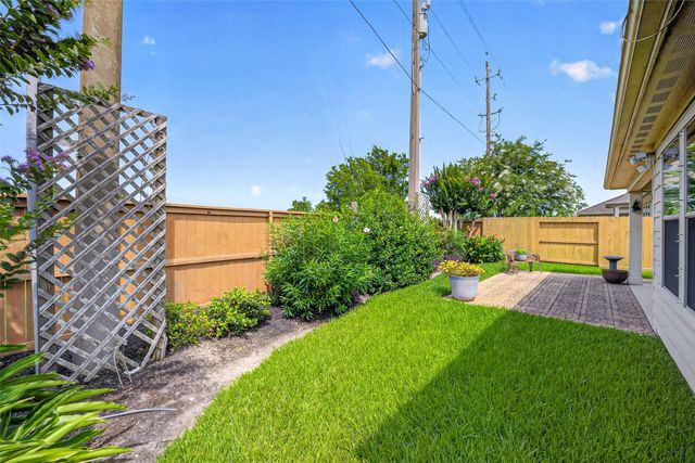 1604 Volterra Lane, League City, TX 77573