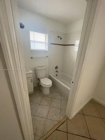 2321 NW 6th Ct, Fort Lauderdale, FL 33311