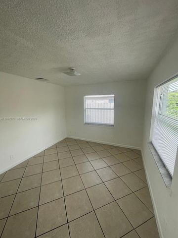 2321 NW 6th Ct, Fort Lauderdale, FL 33311