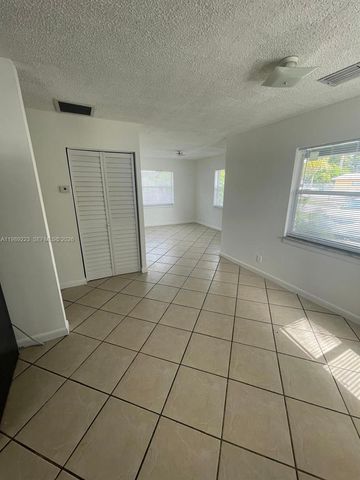 2321 NW 6th Ct, Fort Lauderdale, FL 33311