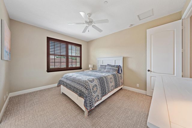 5013 W Vine Cliff Way W W, Palm Beach Gardens, FL 33418